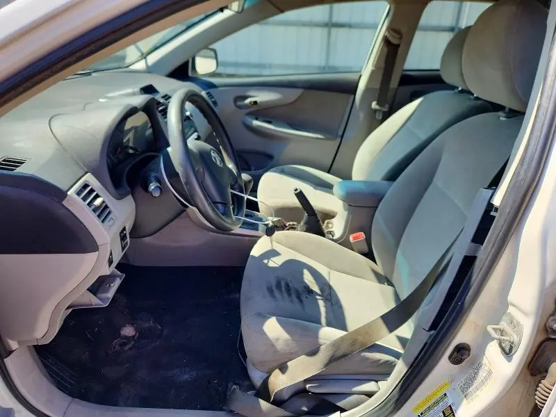 2013 TOYOTA COROLLA L  