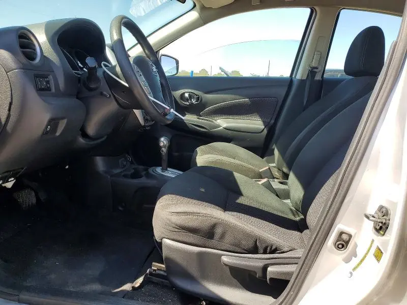 2019 NISSAN VERSA SV  