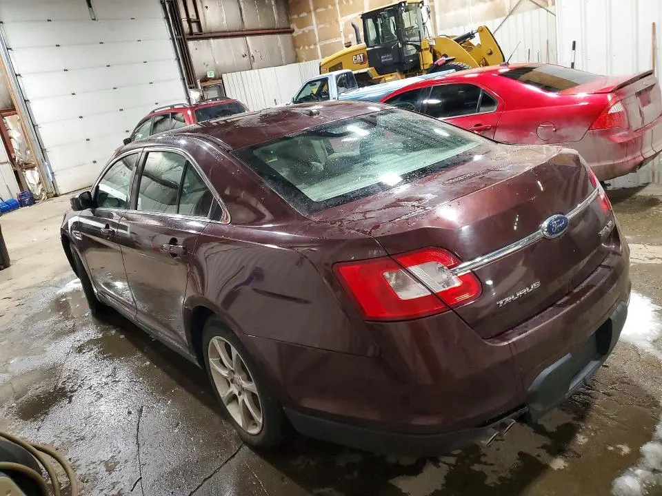 2010 FORD TAURUS SEL  