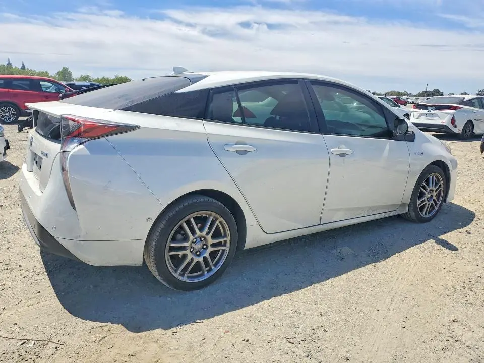 2017 TOYOTA PRIUS FOUR  