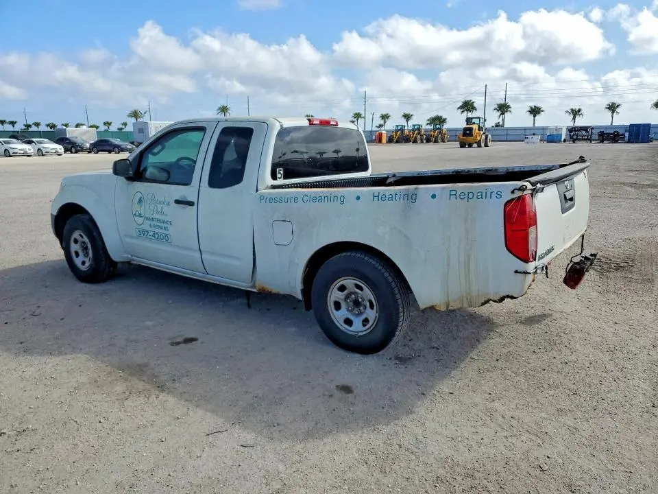 2016 NISSAN FRONTIER S  