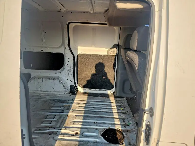 2019 NISSAN NV200 S  