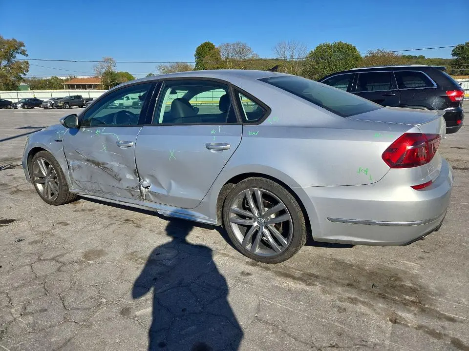 2018 VOLKSWAGEN PASSAT S  