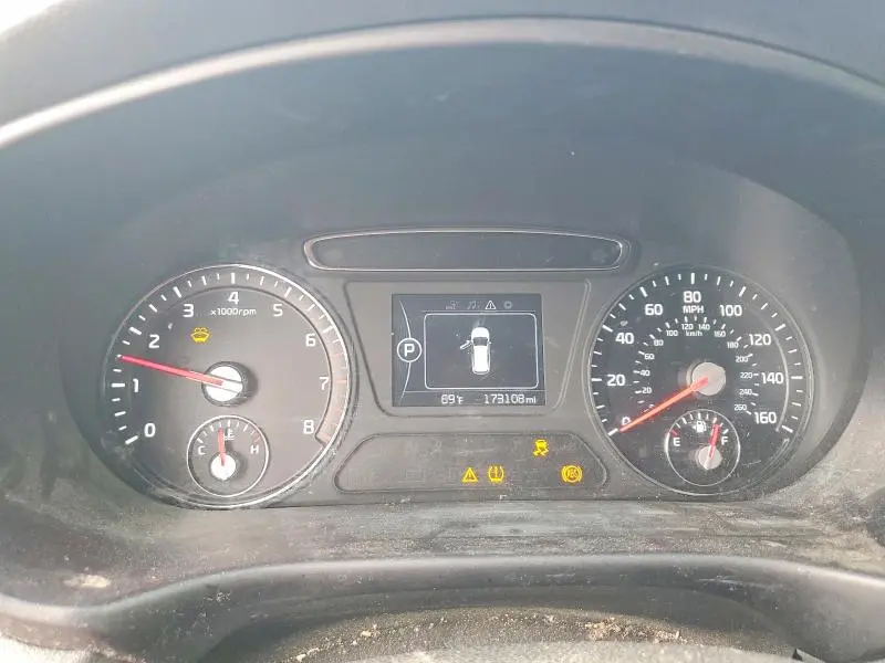 2016 KIA SORENTO LX  