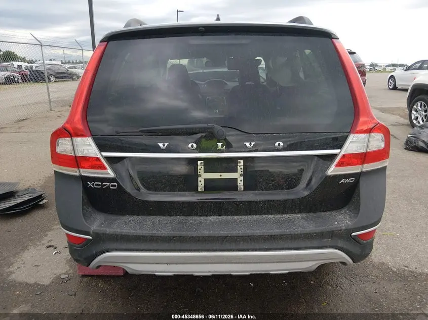 2015 VOLVO XC70 3.2 PREMIER