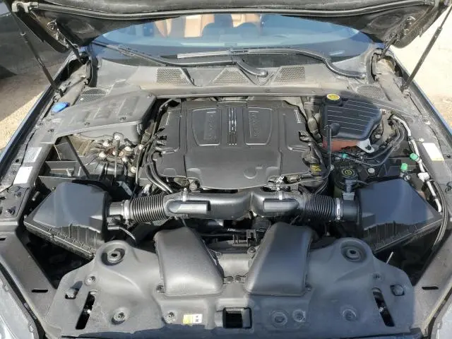 2016 JAGUAR XJ   