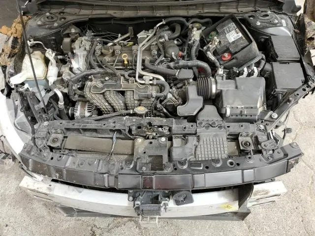 2022 NISSAN ALTIMA SR  
