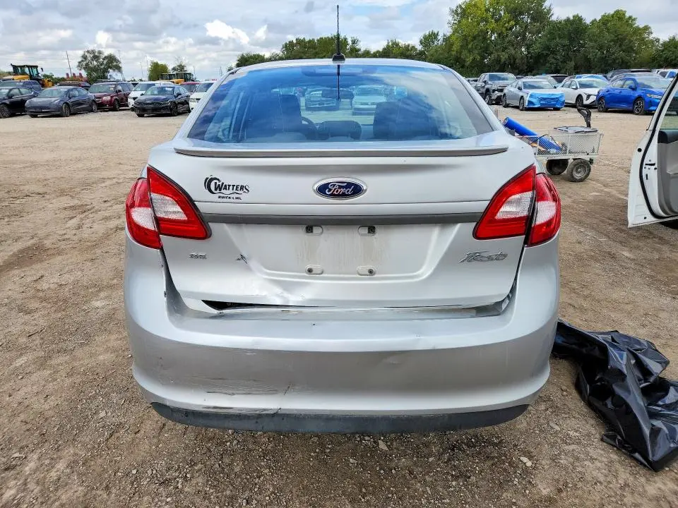 2012 FORD FIESTA SE  