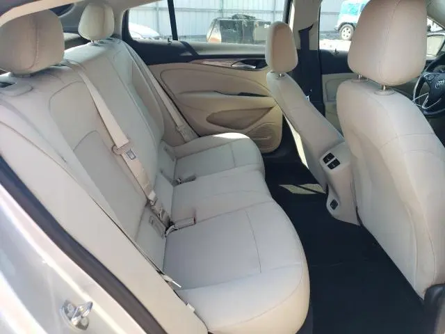 2019 BUICK REGAL PREFERRED  