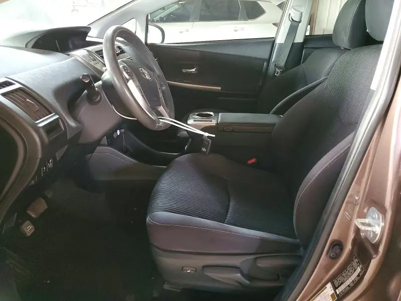 2016 TOYOTA PRIUS V THREE  