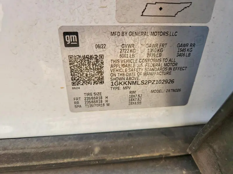 2023 GMC ACADIA SLT  