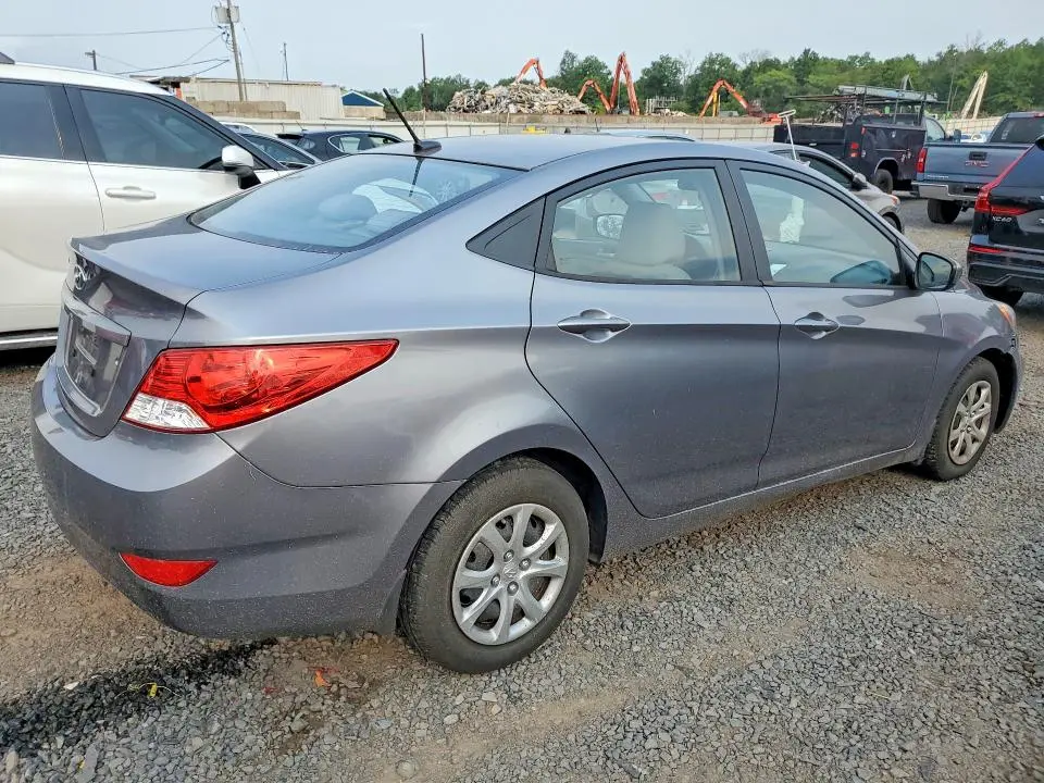 2013 HYUNDAI ACCENT GLS  