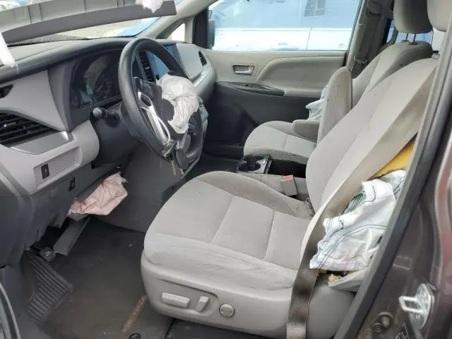 2015 TOYOTA SIENNA LE  