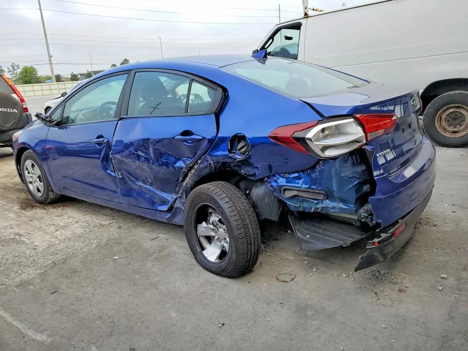2018 KIA FORTE LX  