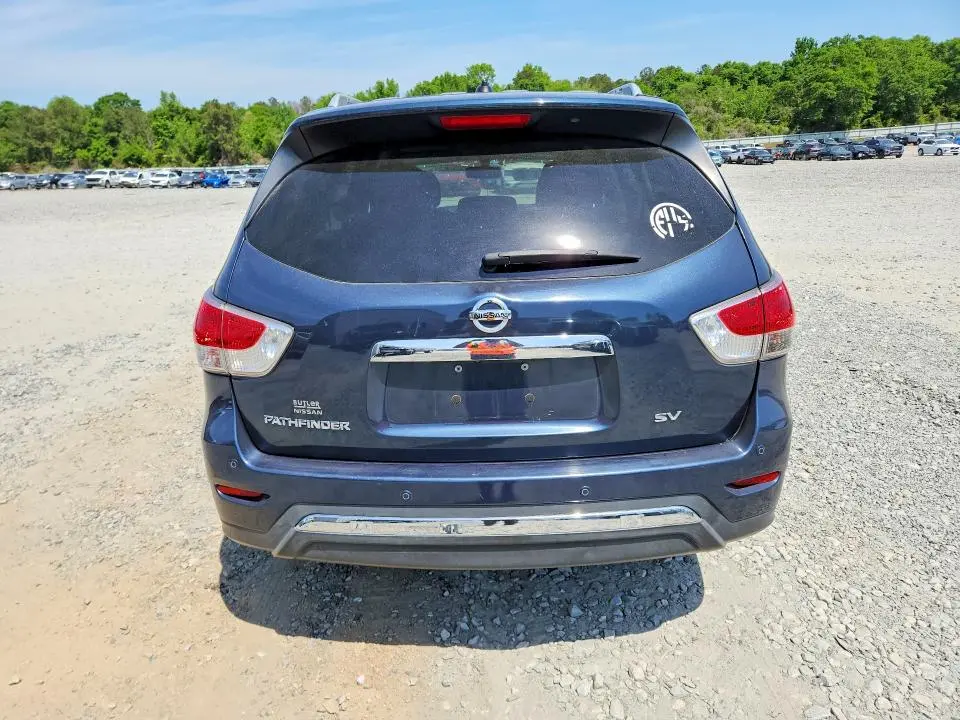 2015 NISSAN PATHFINDER SV  
