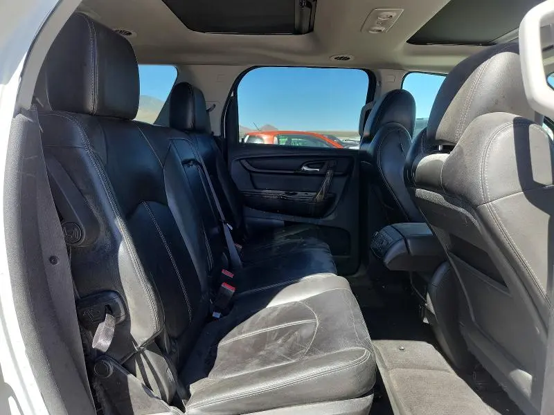 2015 GMC ACADIA SLT-1  