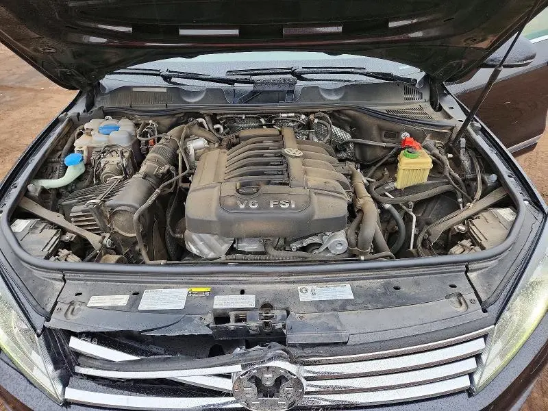 2017 VOLKSWAGEN TOUAREG EXECUTIVE  