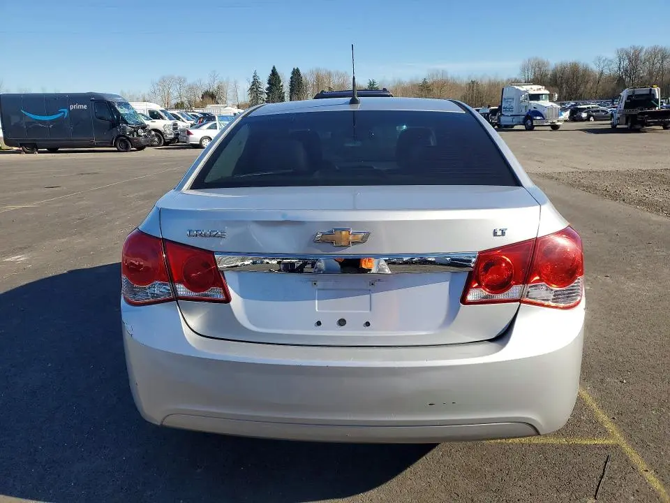 2012 CHEVROLET CRUZE LT  