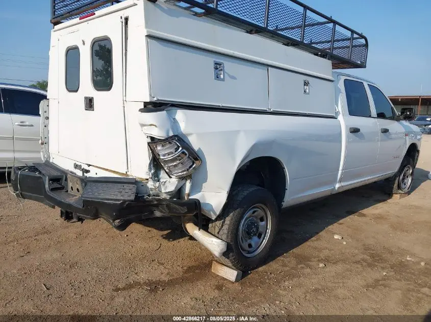 2022 RAM 2500 TRADESMAN  4X4 8' BOX