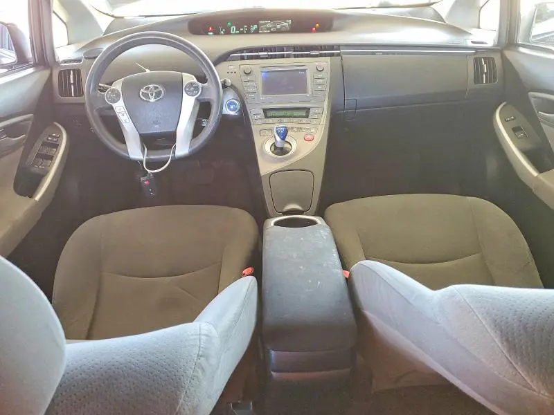 2013 TOYOTA PRIUS THREE  