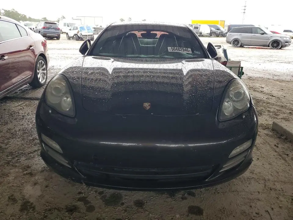 2012 PORSCHE PANAMERA 2  
