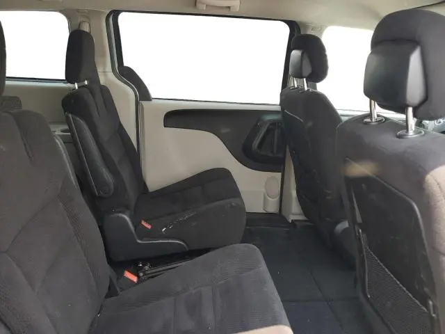 2014 DODGE GRAND CARAVAN SE  