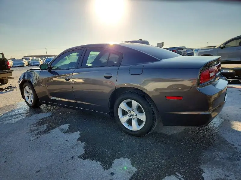 2014 DODGE CHARGER SE  