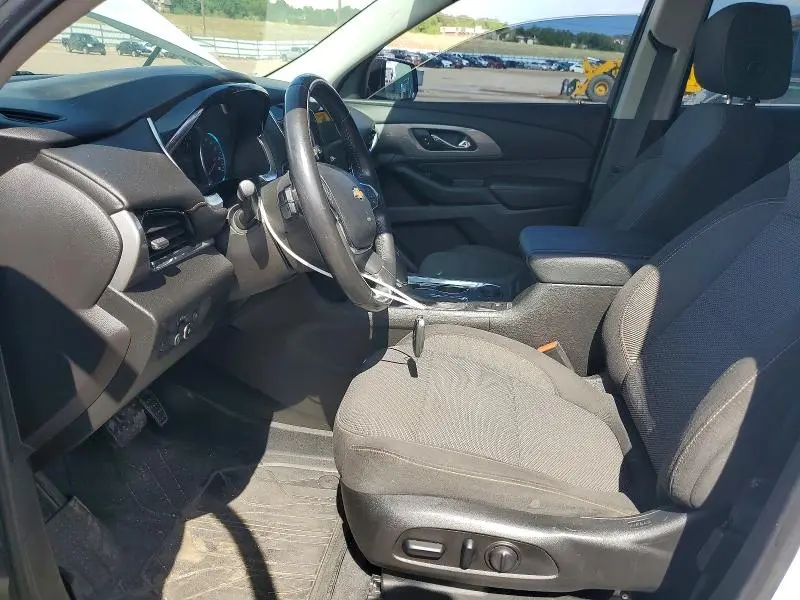 2019 CHEVROLET TRAVERSE LT  