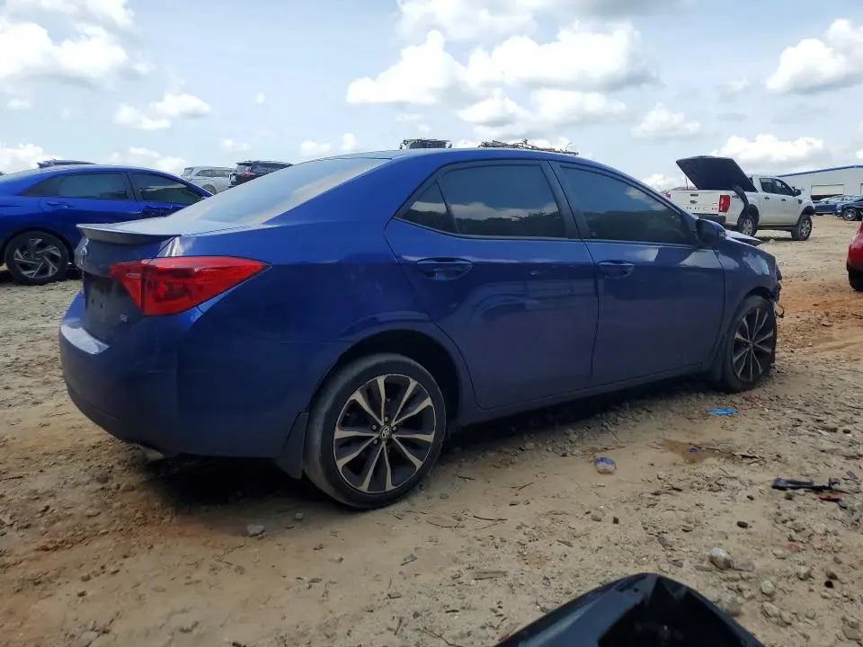 2017 TOYOTA COROLLA SE  