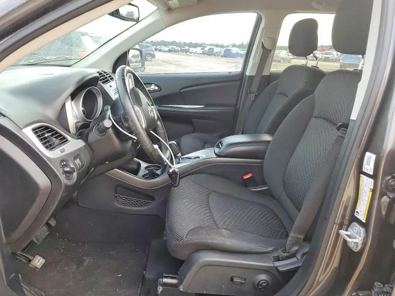 2020 DODGE JOURNEY SE  