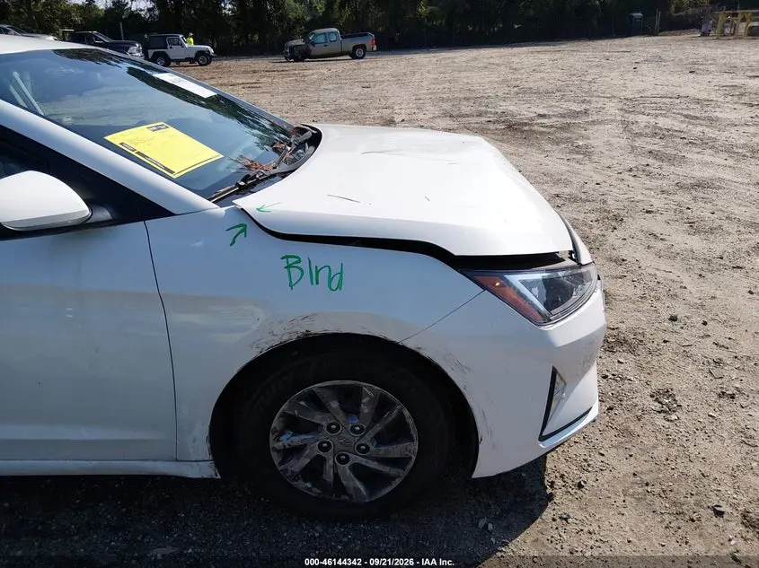 2019 HYUNDAI ELANTRA SE