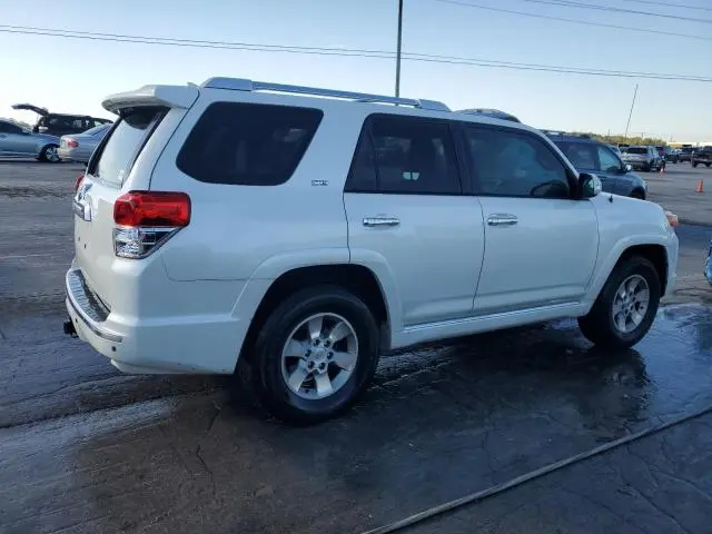 2011 TOYOTA 4RUNNER SR5  