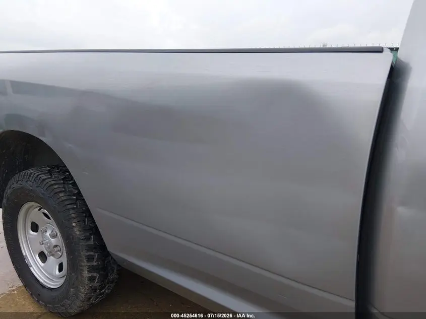 2021 RAM 1500 CLASSIC TRADESMAN  4X4 8' BOX