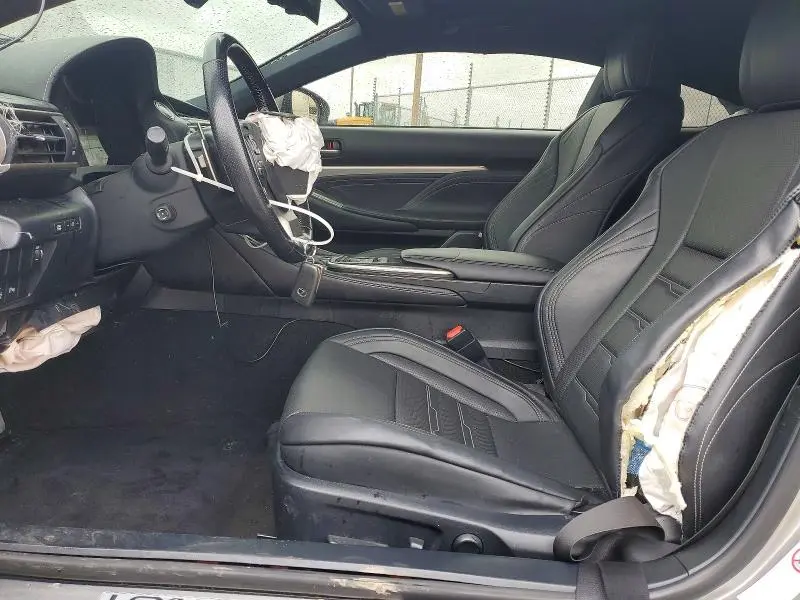 2016 LEXUS RC 200T BASE  