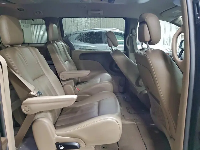 2014 CHRYSLER TOWN & COUNTRY TOURING L  