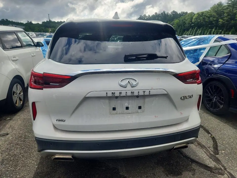 2019 INFINITI QX50 ESSENTIAL  
