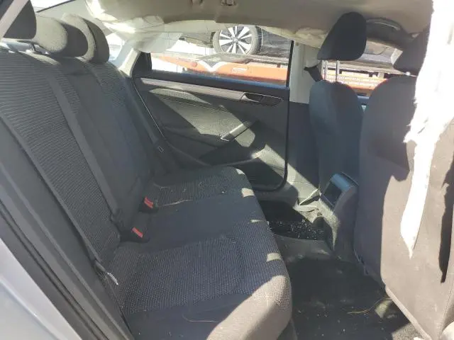 2018 VOLKSWAGEN PASSAT S  