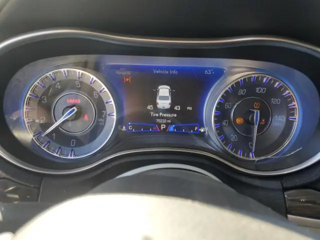 2019 CHRYSLER 300 LIMITED  