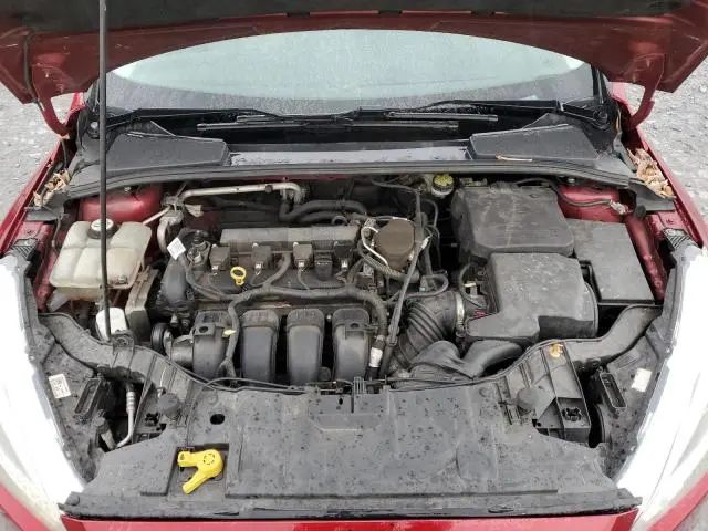 2016 FORD FOCUS SE  