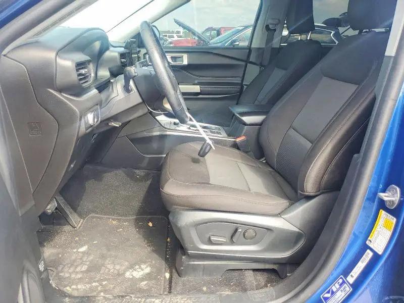 2022 FORD EXPLORER XLT  