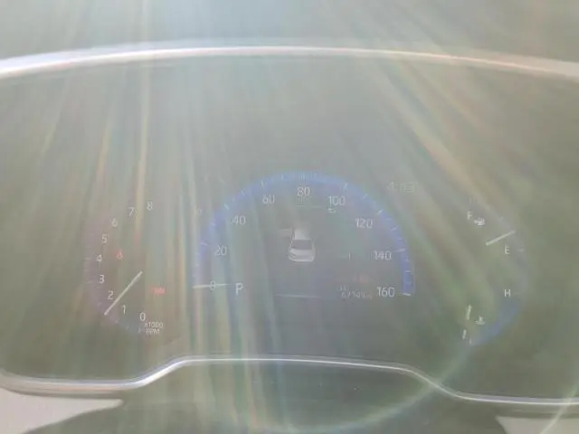 2021 TOYOTA COROLLA XLE  