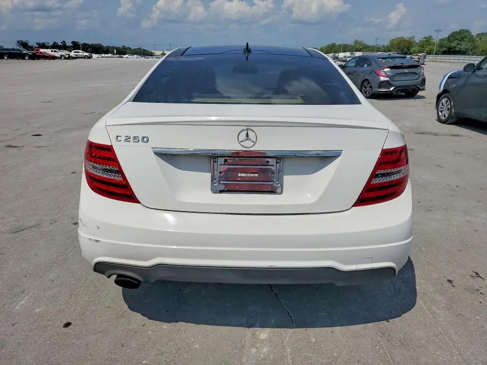 2015 MERCEDES-BENZ C 250  