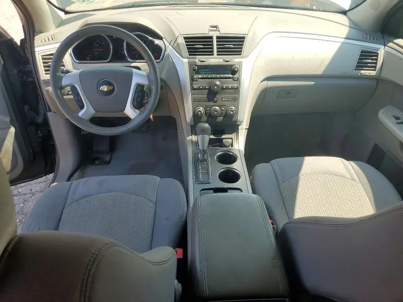 2012 CHEVROLET TRAVERSE LS  