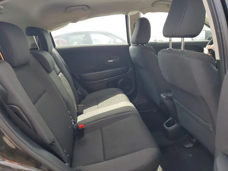 2021 HONDA HR-V LX  