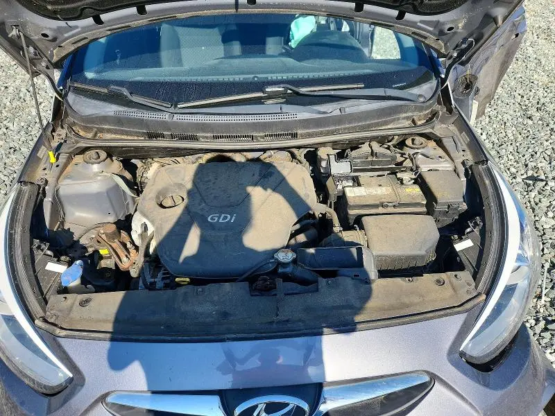 2014 HYUNDAI ACCENT SE  