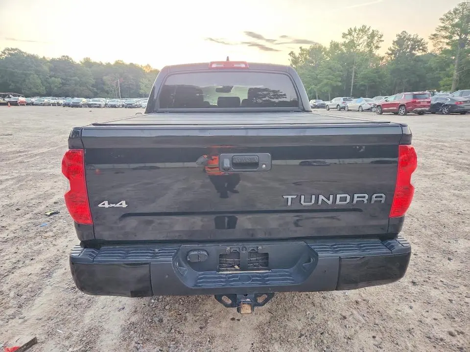 2021 TOYOTA TUNDRA PLATINUM  