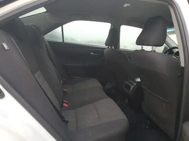 2016 TOYOTA CAMRY LE  