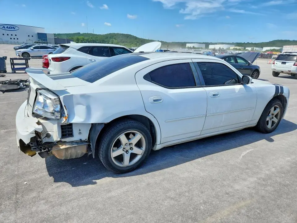 2010 DODGE CHARGER SXT  