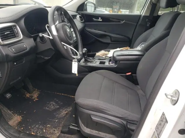 2017 KIA SORENTO LX  