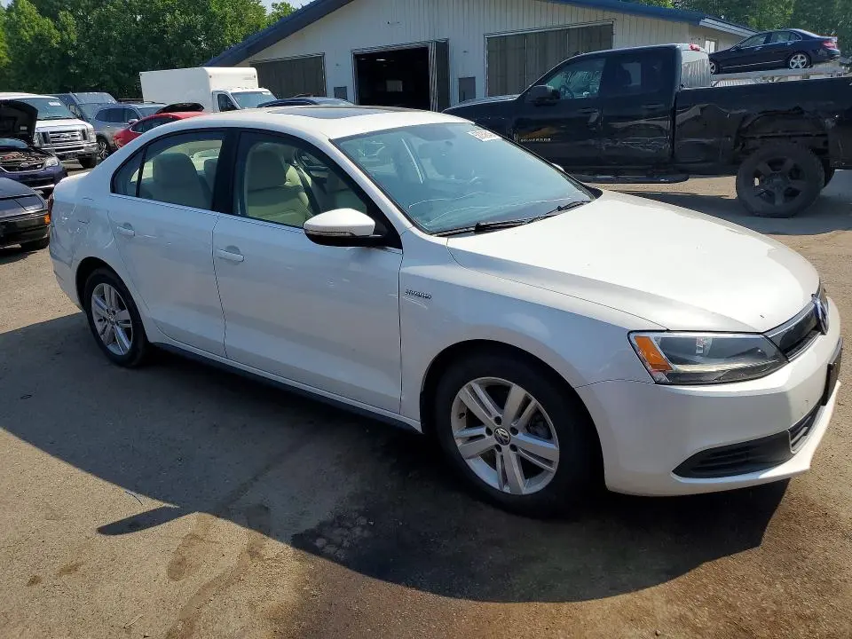 2014 VOLKSWAGEN JETTA HYBRID  